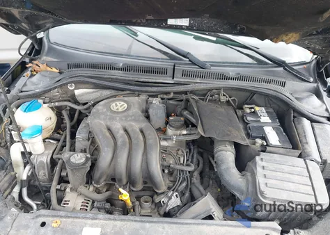 2011 Volkswagen Jetta 2.0L S из США, поврежденный, VIN 3VW2K7AJ4BM016735